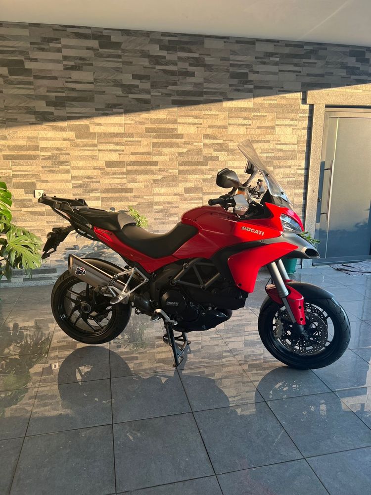 Ducati Multistrada 1200S
