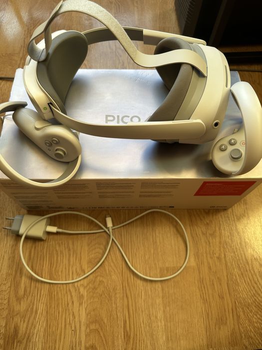 Vr окуляри Pico 4 128gb Global