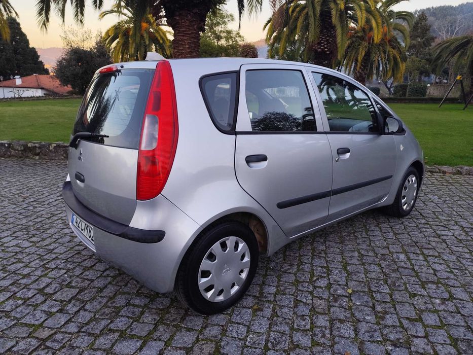 Mitsubishi Colt 1.1 - Revisão Feita - A/C Carregado - Selo Barato