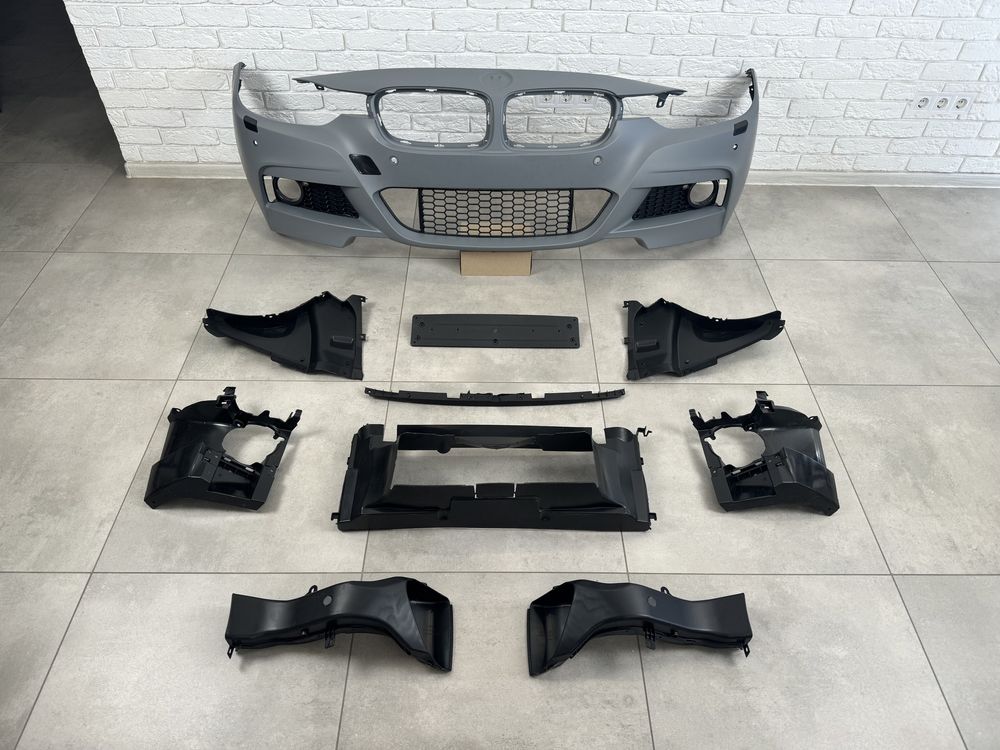 Обвес M paket для BMW F30 бампер передний + задний + пороги