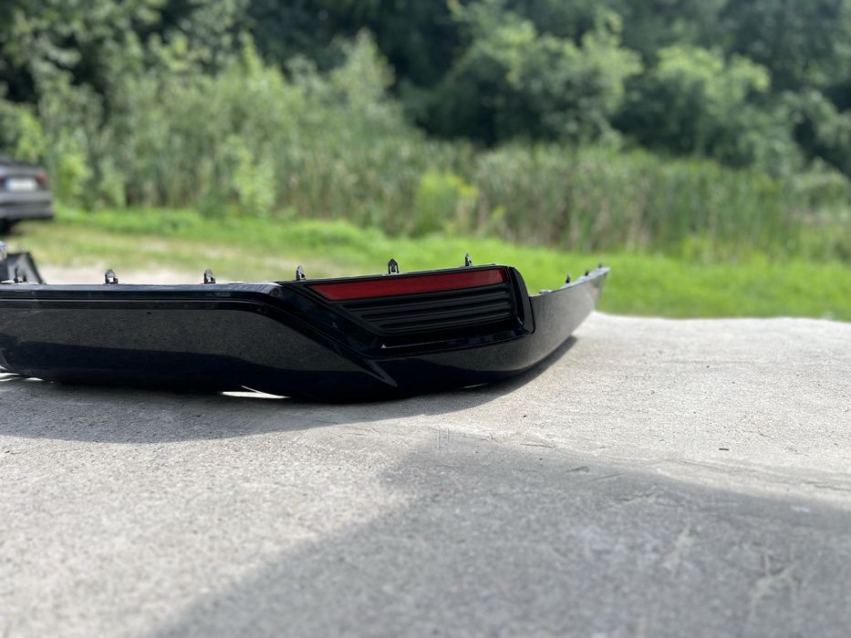 задний бампер Toyota Land Cruiser 300