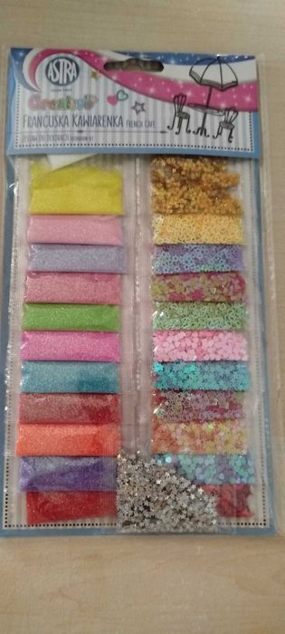 Zestaw - brokat i cekiny - ASTRA