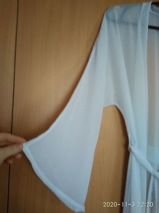 Білий пеньюар довгий