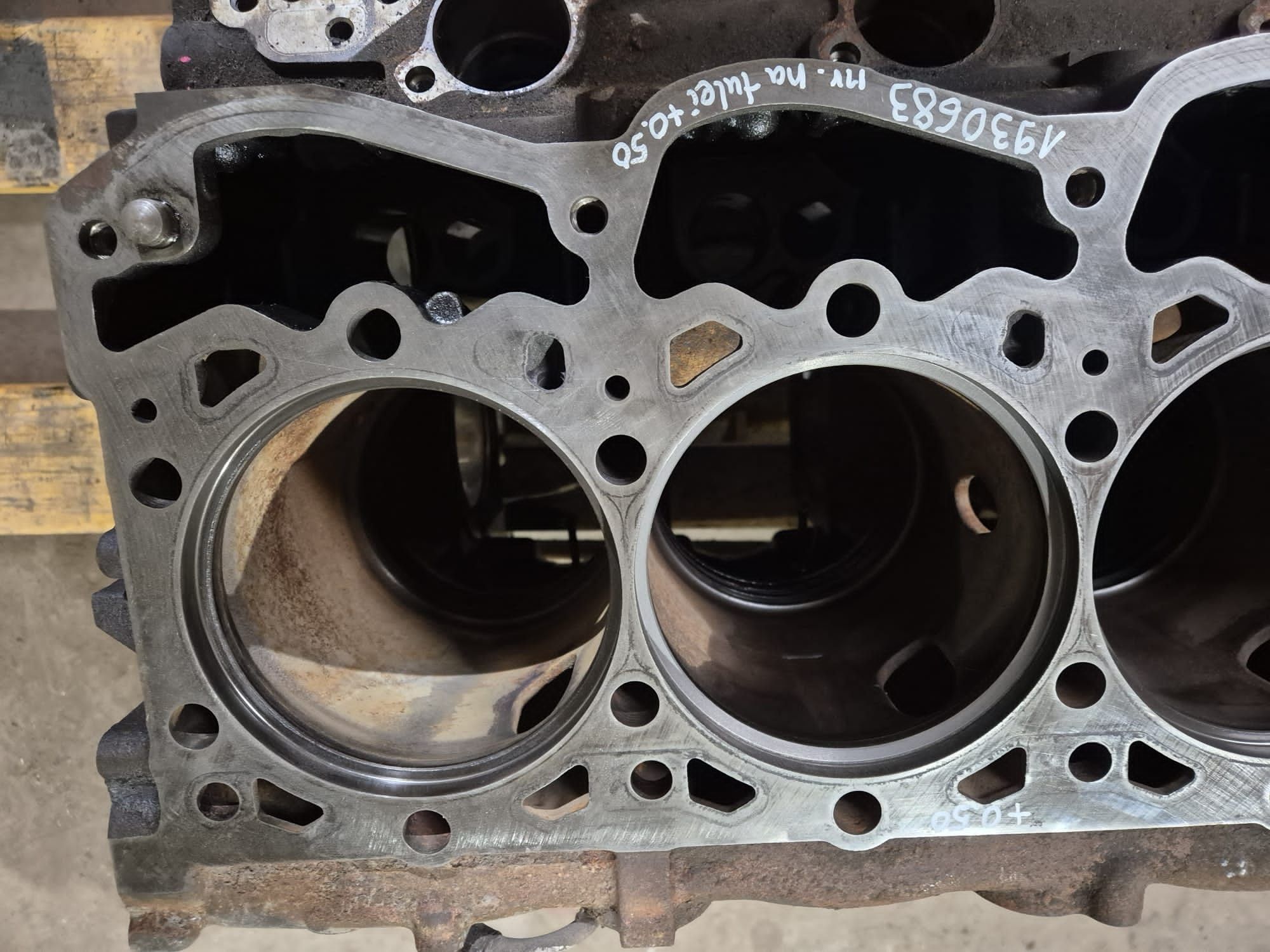 Blok Słupek silnika Daf xf cf 105 EURO 5