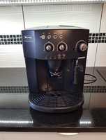 Ekspres cisnieniowy Delonghi Esam 4200B/ Czarny