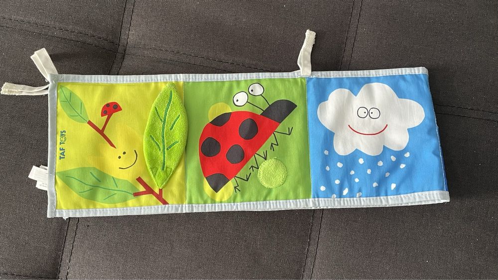 Книжечка для малюків taf toys