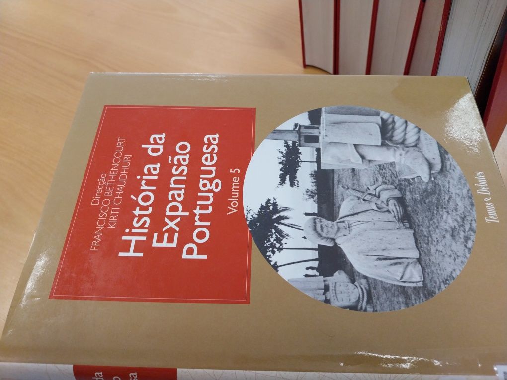 Várias Enciclopédias