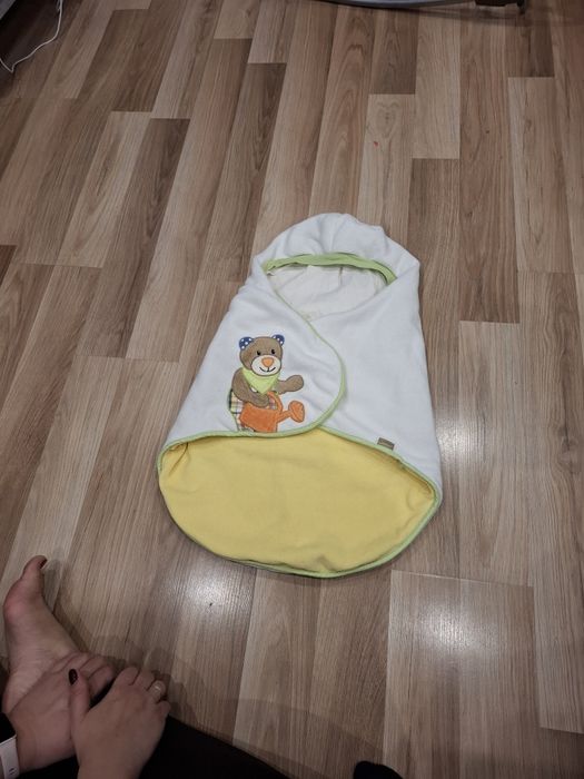 Otulacz do fotelika.