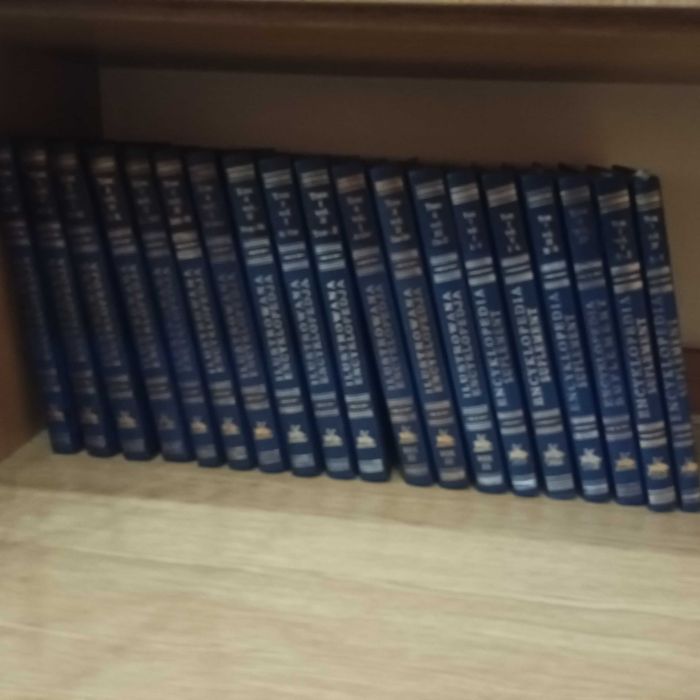 Ilustrowana encyklopedia Trzaski Ewerta i Michalskiego