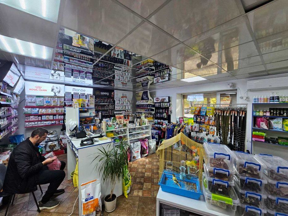 Центр Грушевського торгове приміщення 87 кв.м. ТОП місце прохідняк