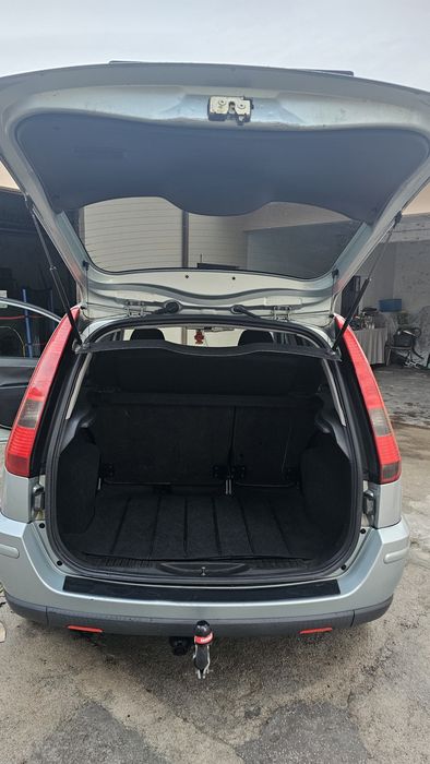 Ford Fusion + 1.6 16V