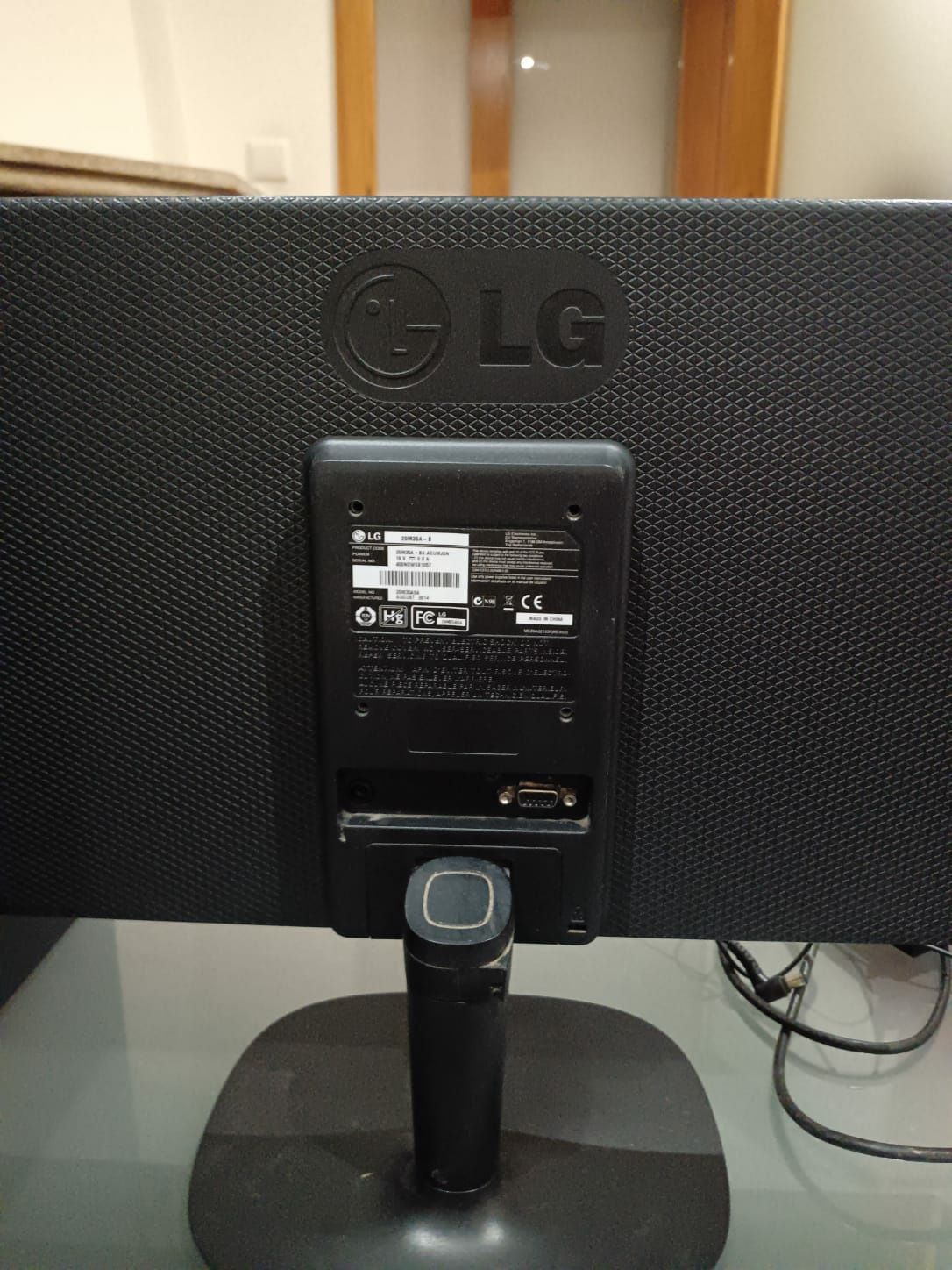 Monitor e torre asus