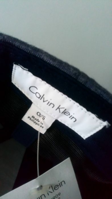 Czapka z daszkiem Calvin Klein oryginał.