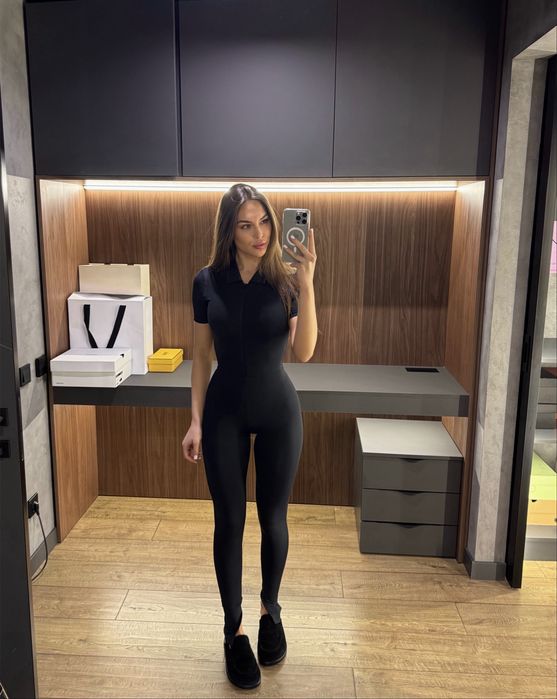 Жіночий комбінезон Lessence studio новий з бірками Odatopdog