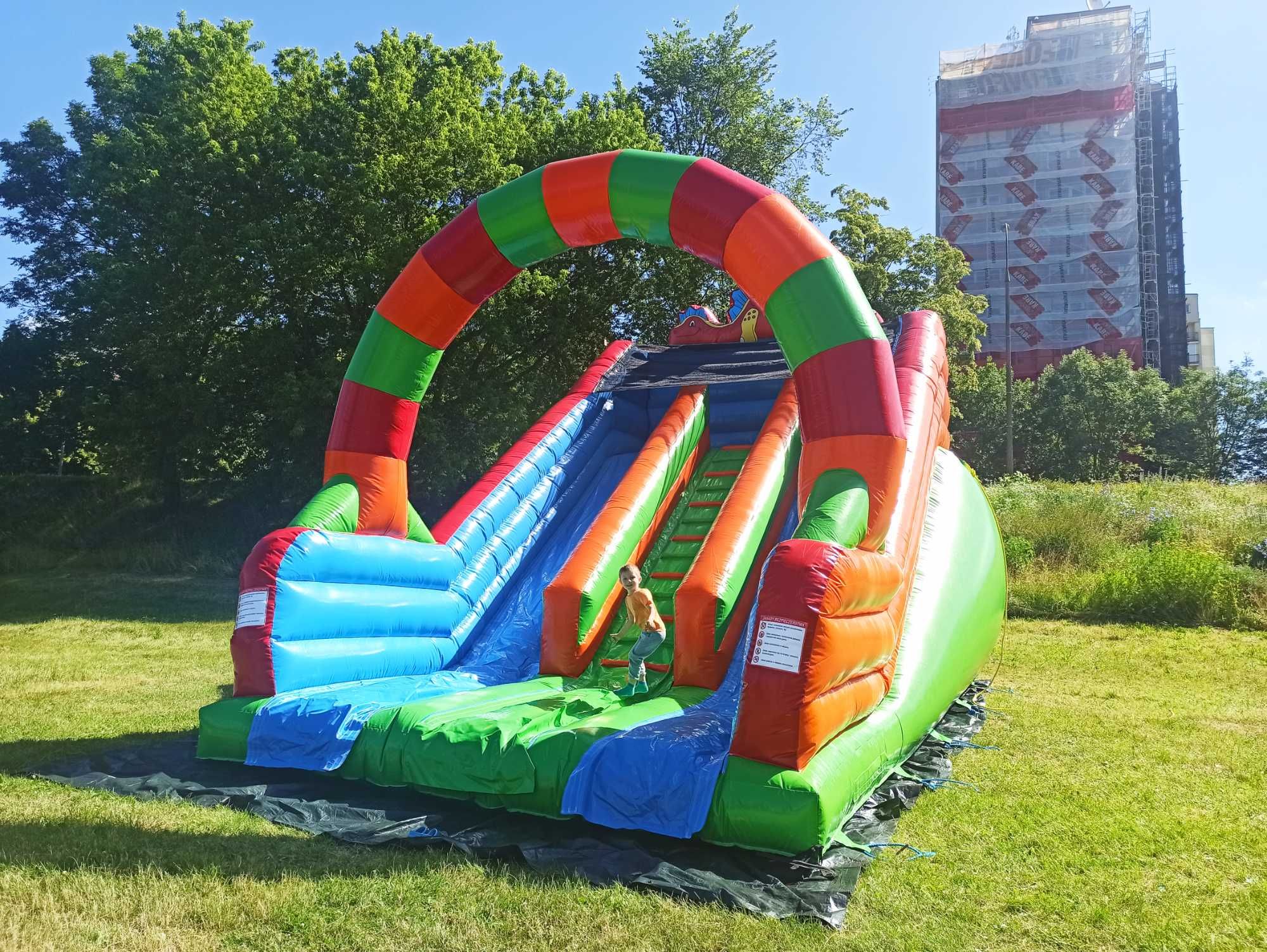 Dmuchana zjeżdżalnia, dmuchaniec, dmuchawiec wynajem
