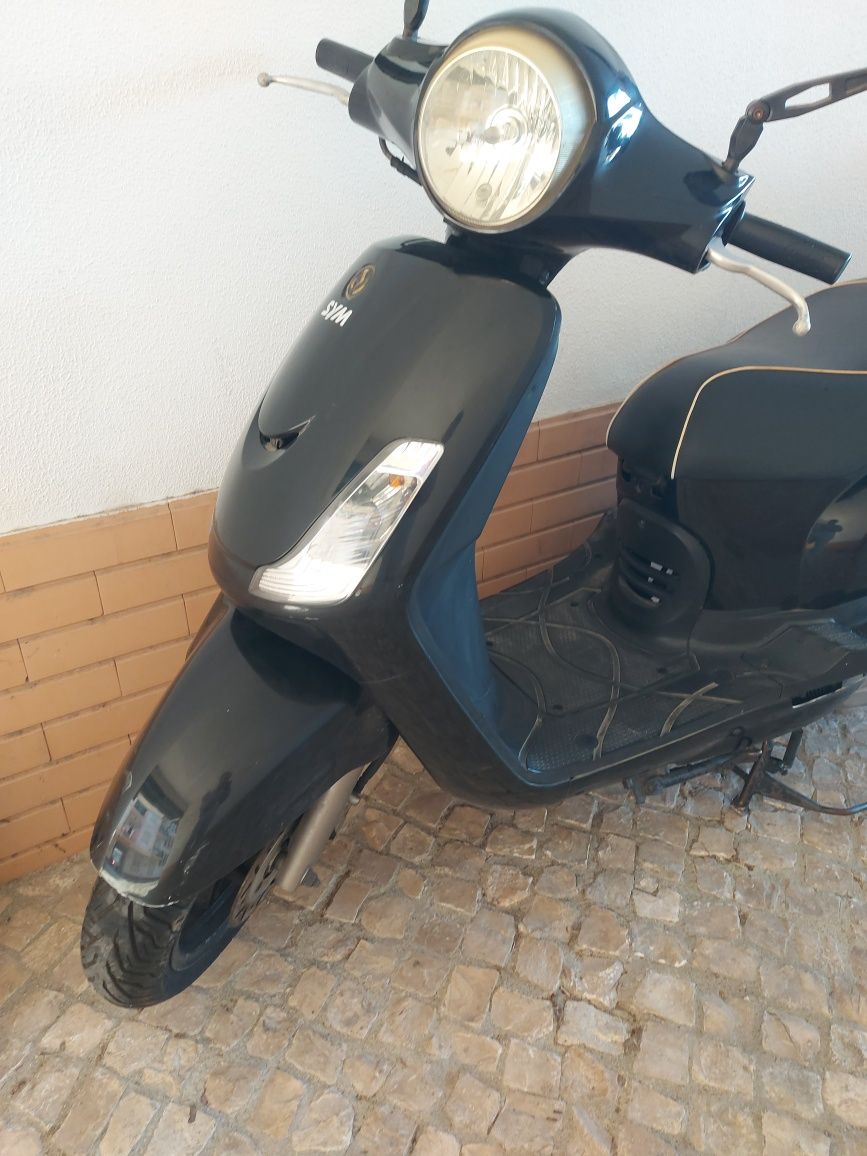 Sym Fiddle II 125