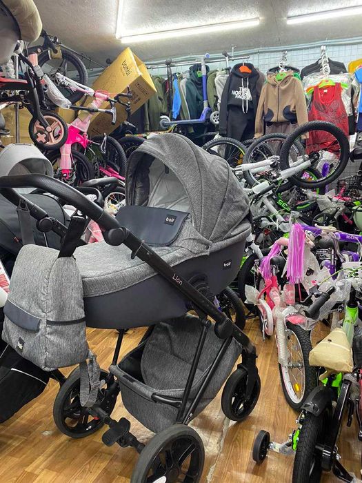 Універсальні модульні коляска 3 в 1,2 в 1 М.Грушевського,22