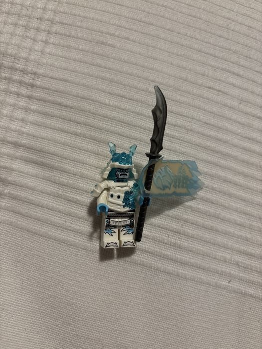 Lego ninjago król lodu