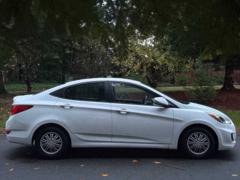 2015 Hyundai Accent GLS