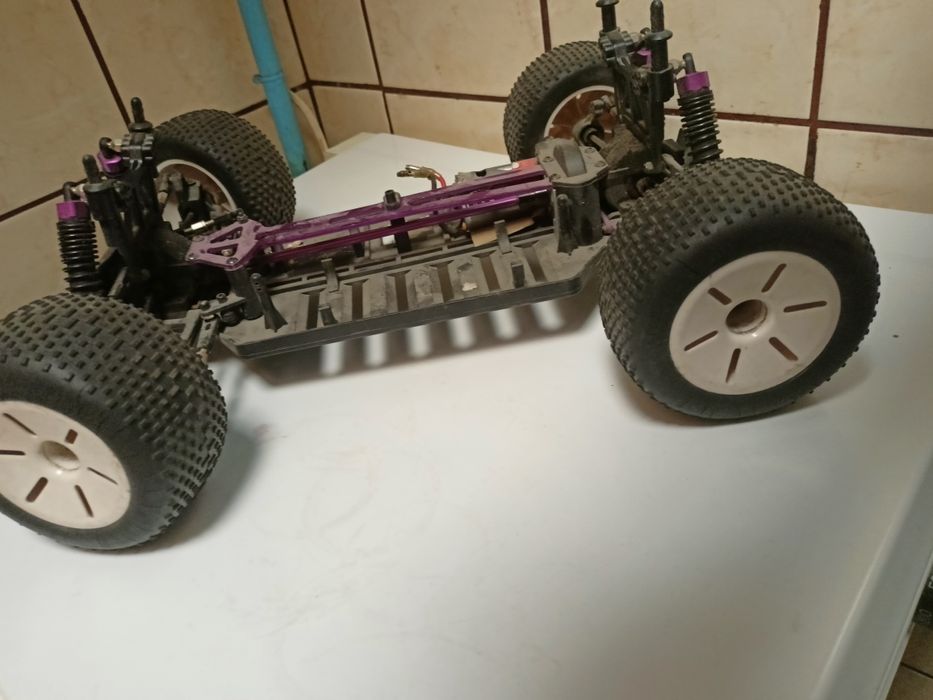 Himoto eamba 1:10 Podwozie RC modelu