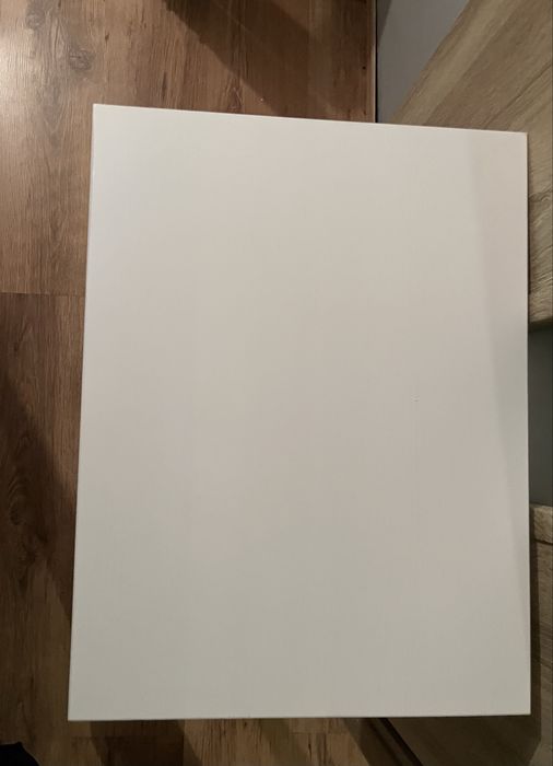 Ikea Hemnes drewniany stolik nocny z szufladą