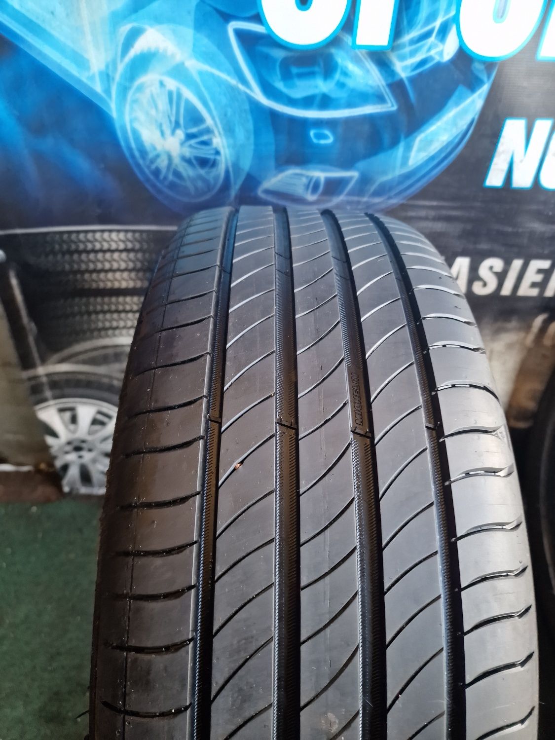 Opona letnia 215/55/18 Michelin Primancy 4 pojedyncza 7.4mm