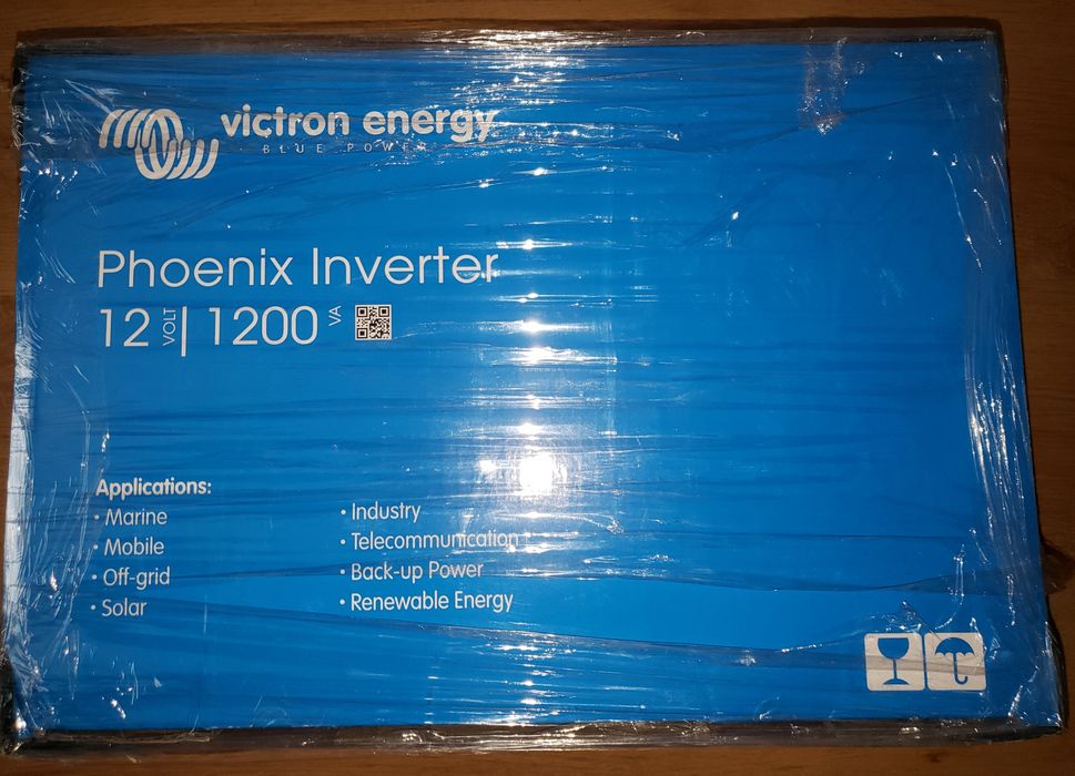 Інвертор Victron Phoenix VE.Direct 12V 220V 1200VA, резервне живлення