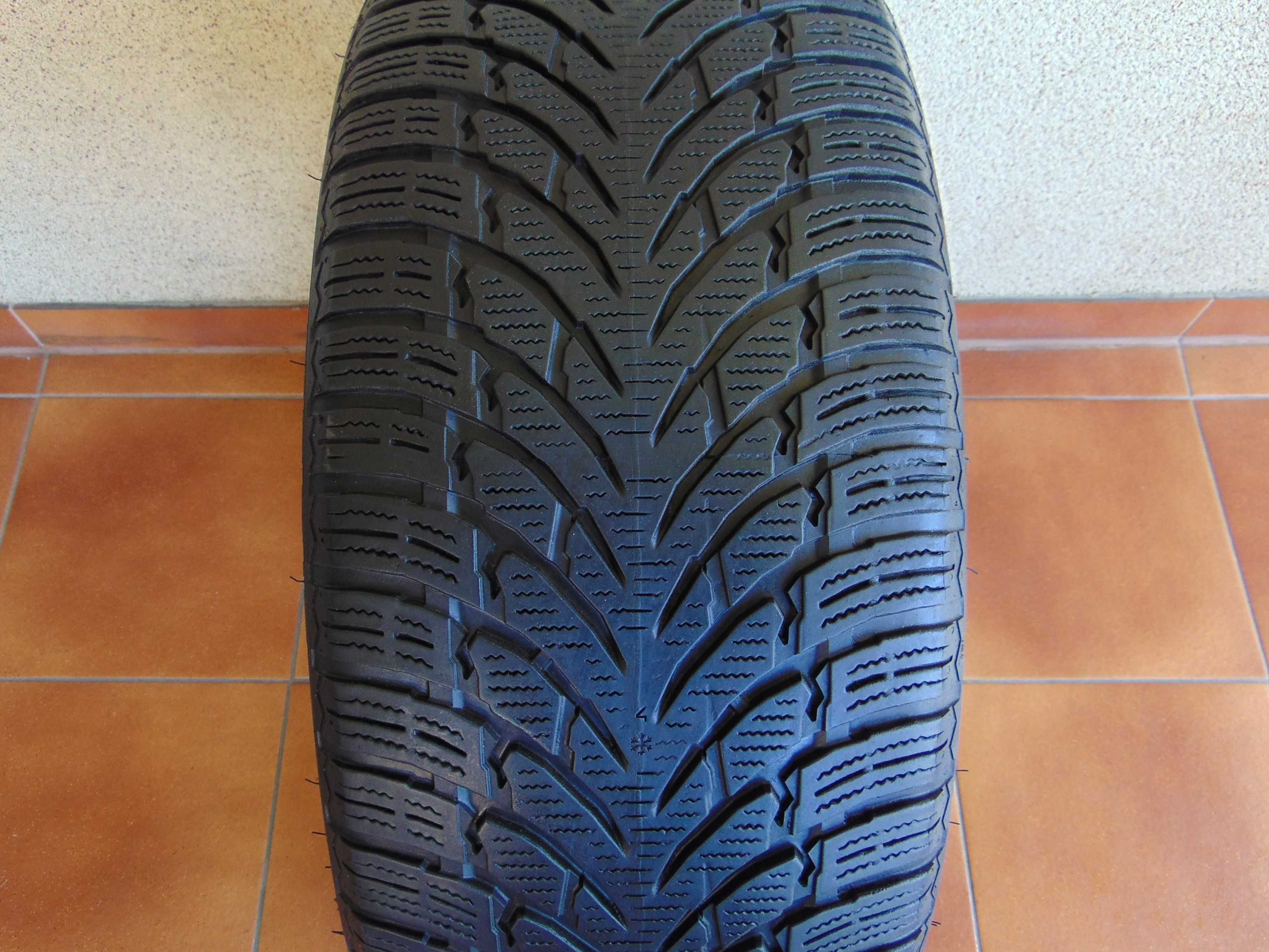 Opona Zimowa 235/55 R17 NOKIAN WR SUV 4 20r. 1szt.