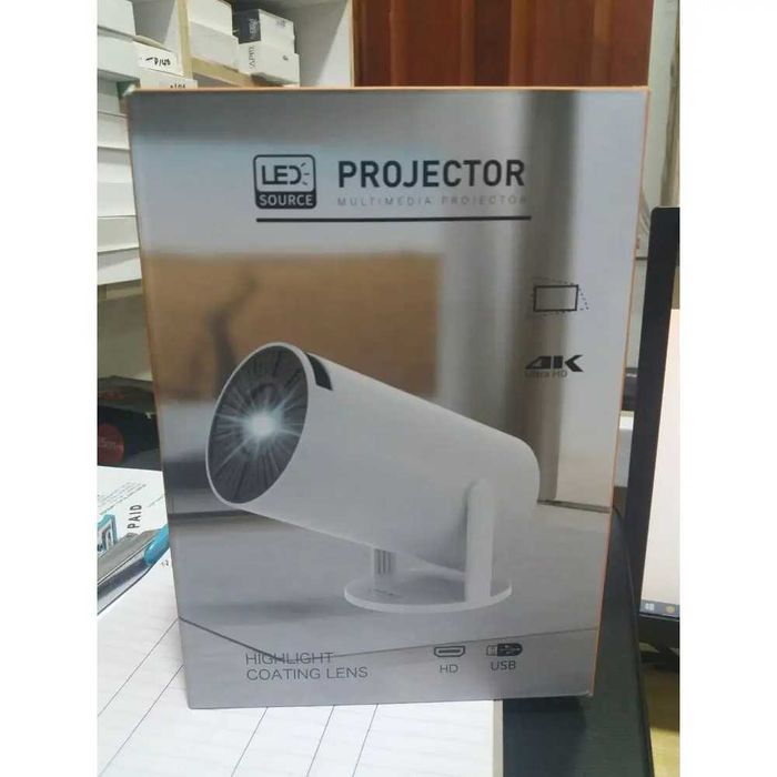 Проектор мини домашний кинотеатр HY300