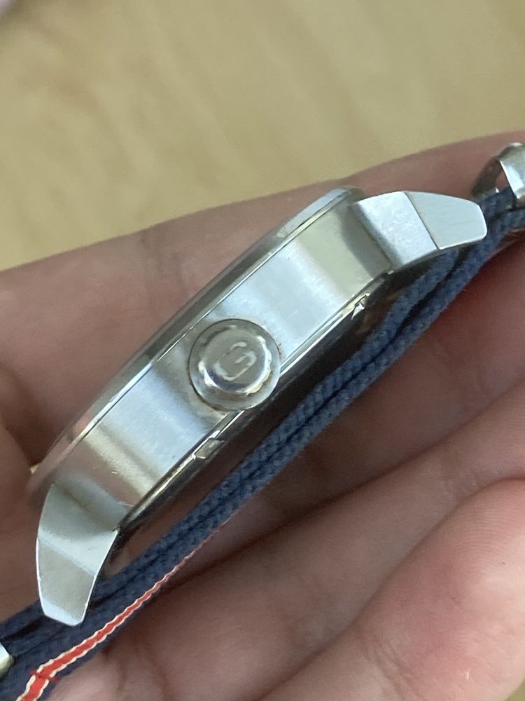 Relógio GANT Mergulho - 100m Water resistant