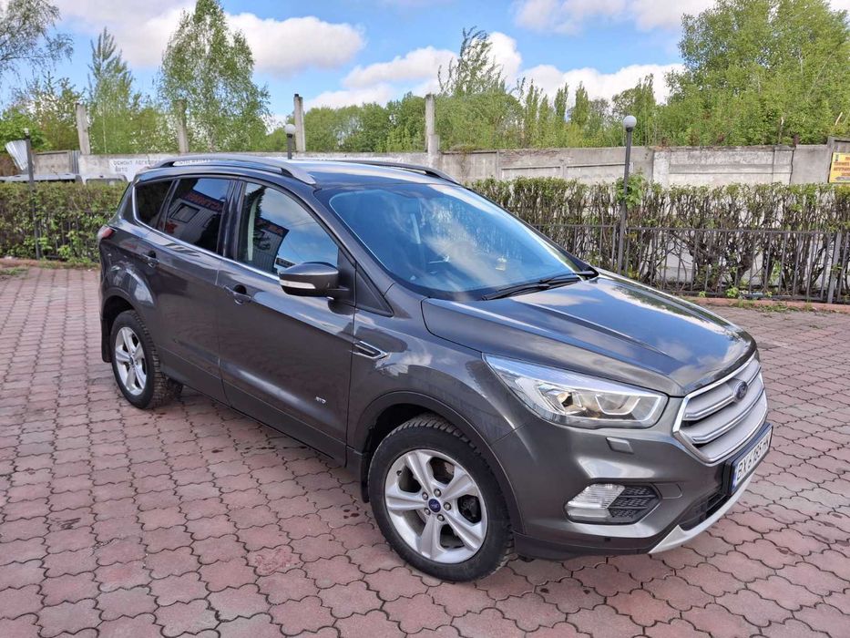 Автомобіль FORD KUGA