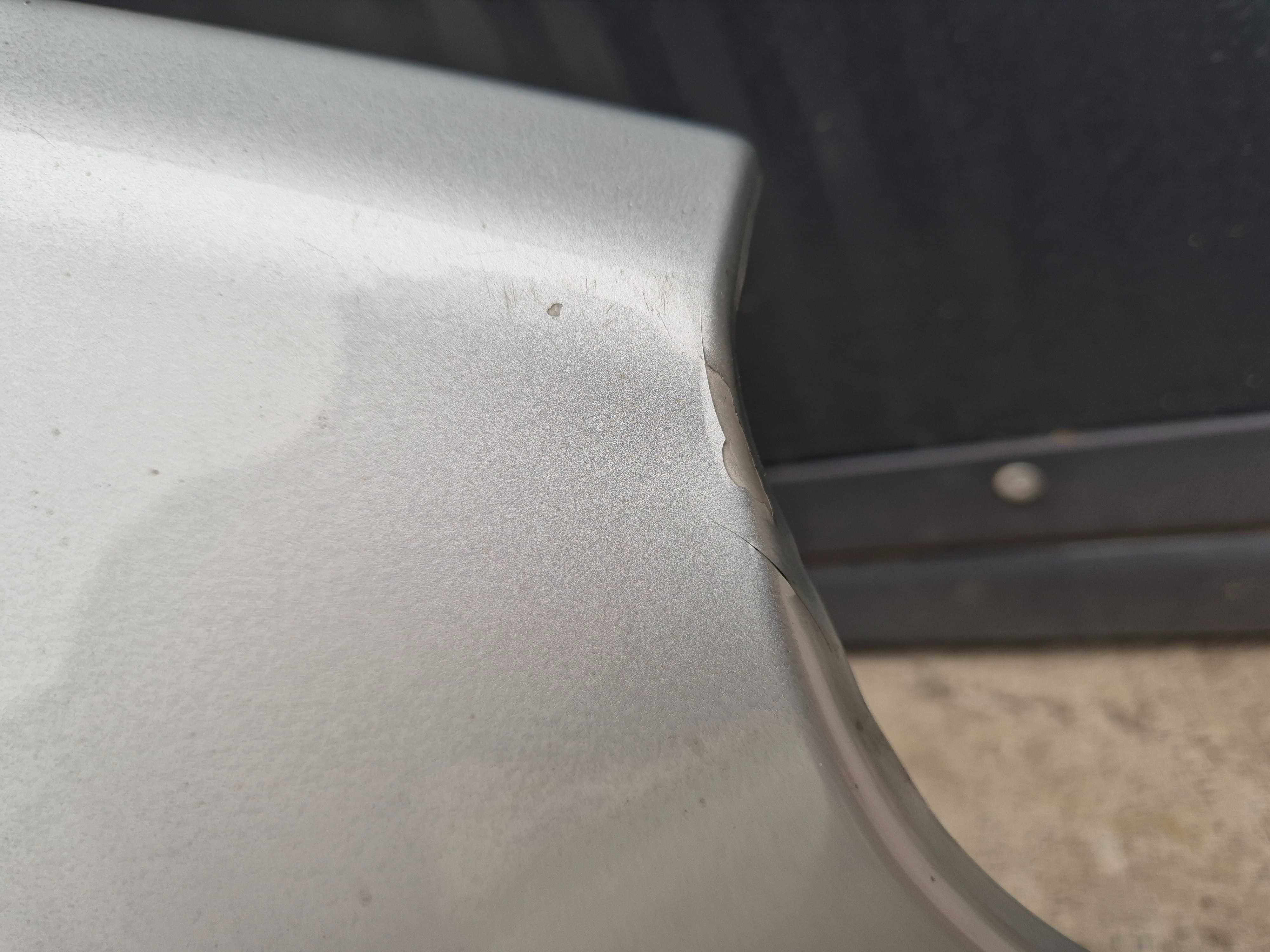 Błotnik prawy BMW e60 titansilber metallic 354/7