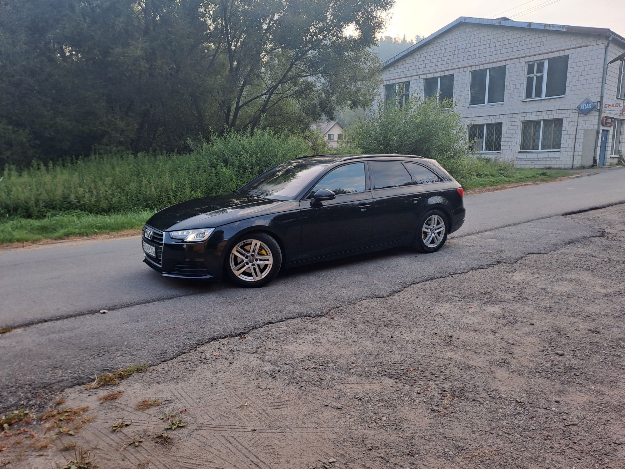 Audi a 4  w dobrej cenie
