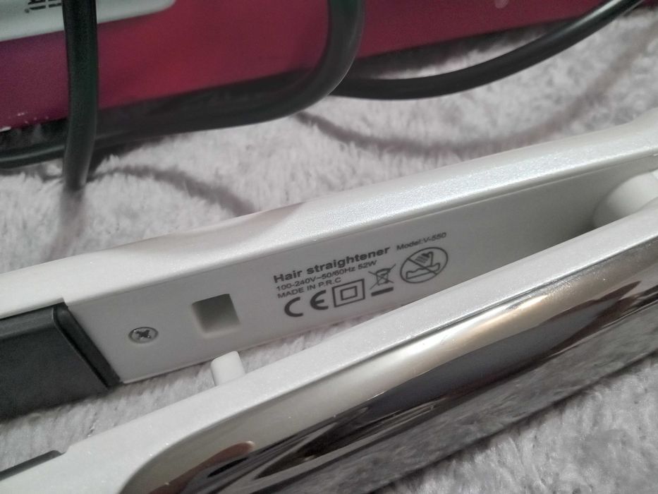 Випрямляч для волосся професійний VGR V-550