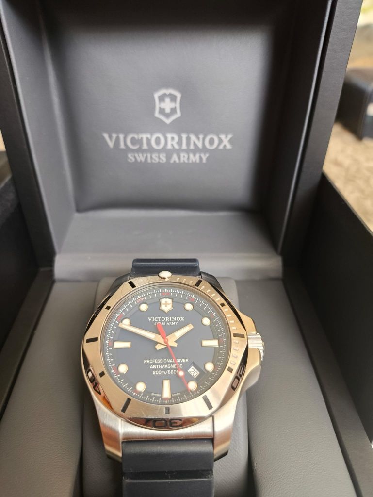 Zegarek męski Victorinox I.N.O.X Proffesional Diver