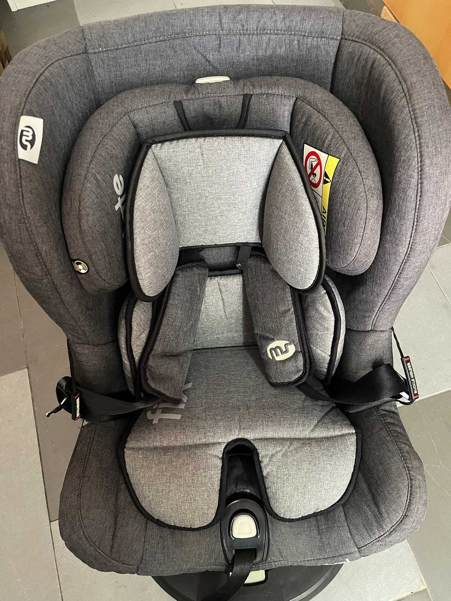 Cadeira Auto Swivel 360 Rotative Isofix 1