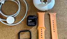 Apple Watch 9 (GPS, 41mm) Midnight, bateria 100% + bonusy