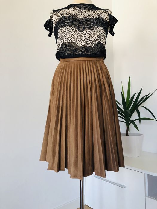 109.r.S. J.nowa Reserved Plisowana midi brązowa rozkloszowana spódnica