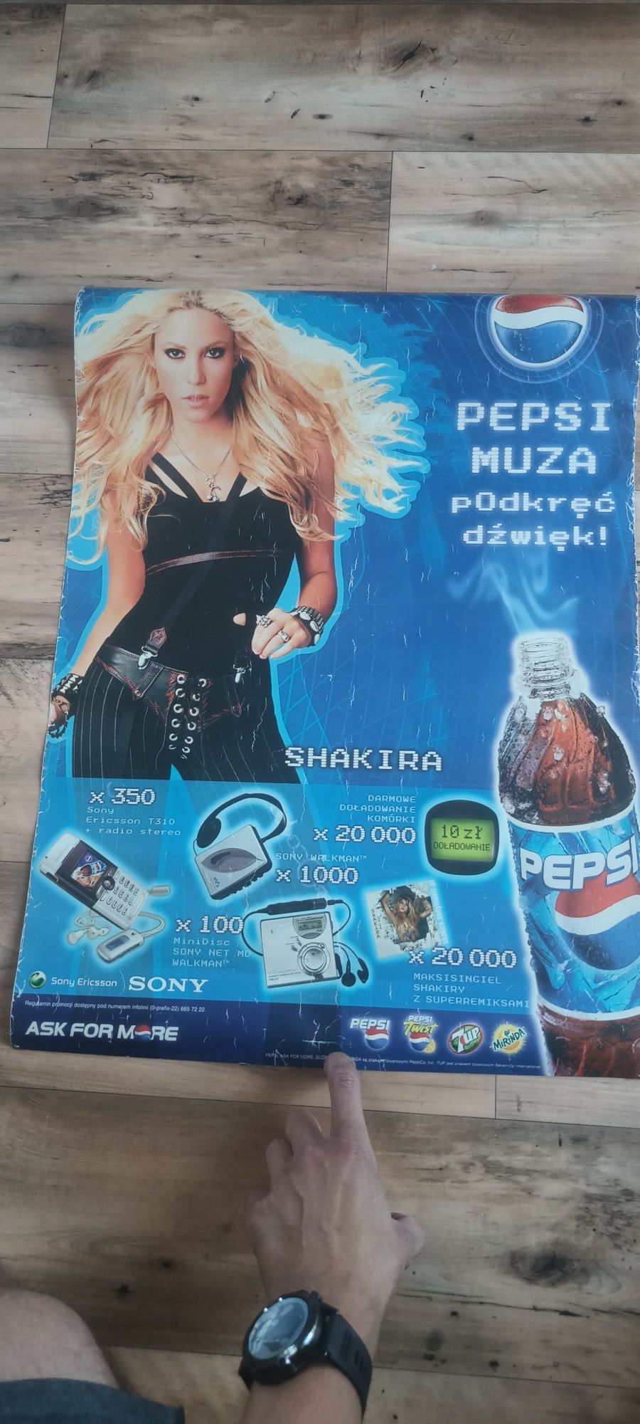 Unikalny plakat Pepsi Shakira lub zamienie na coś z album lays cheetos