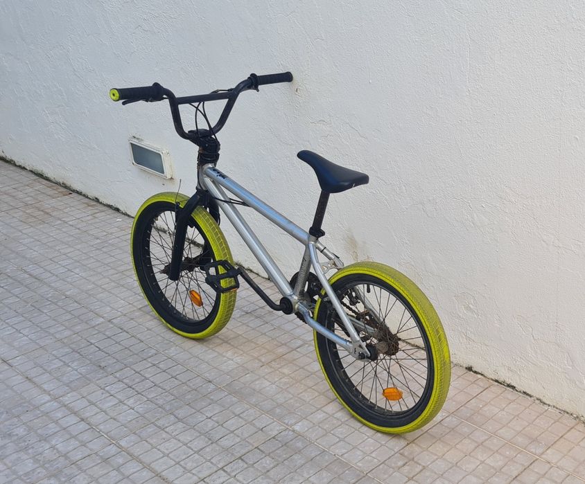Bicicleta BMX 20