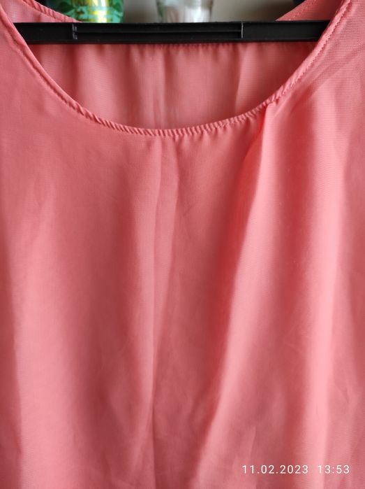 Гарні літні пляжні і повсякденні плаття, яскраві,  легенькі