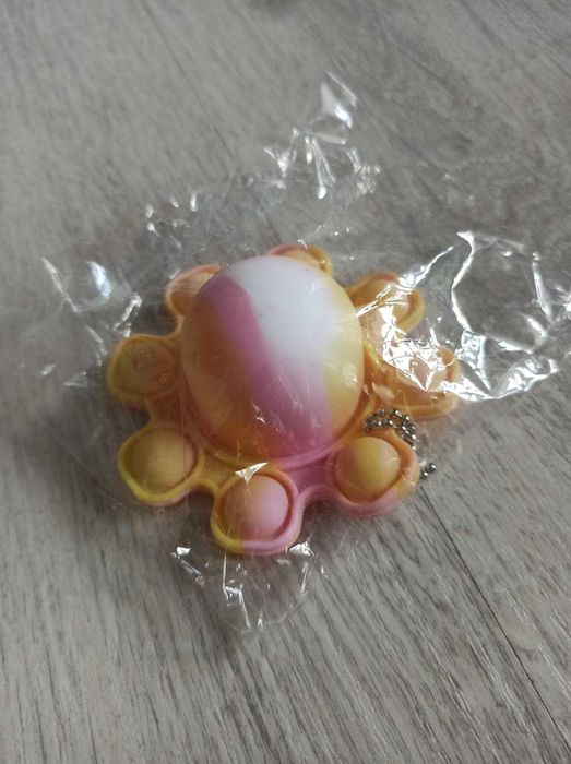 Popit zabawka antystresowa Ośmiorniczka