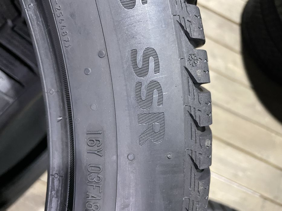 245/45 R19 Continental TS-860S SSR(runflat) 2 шт.