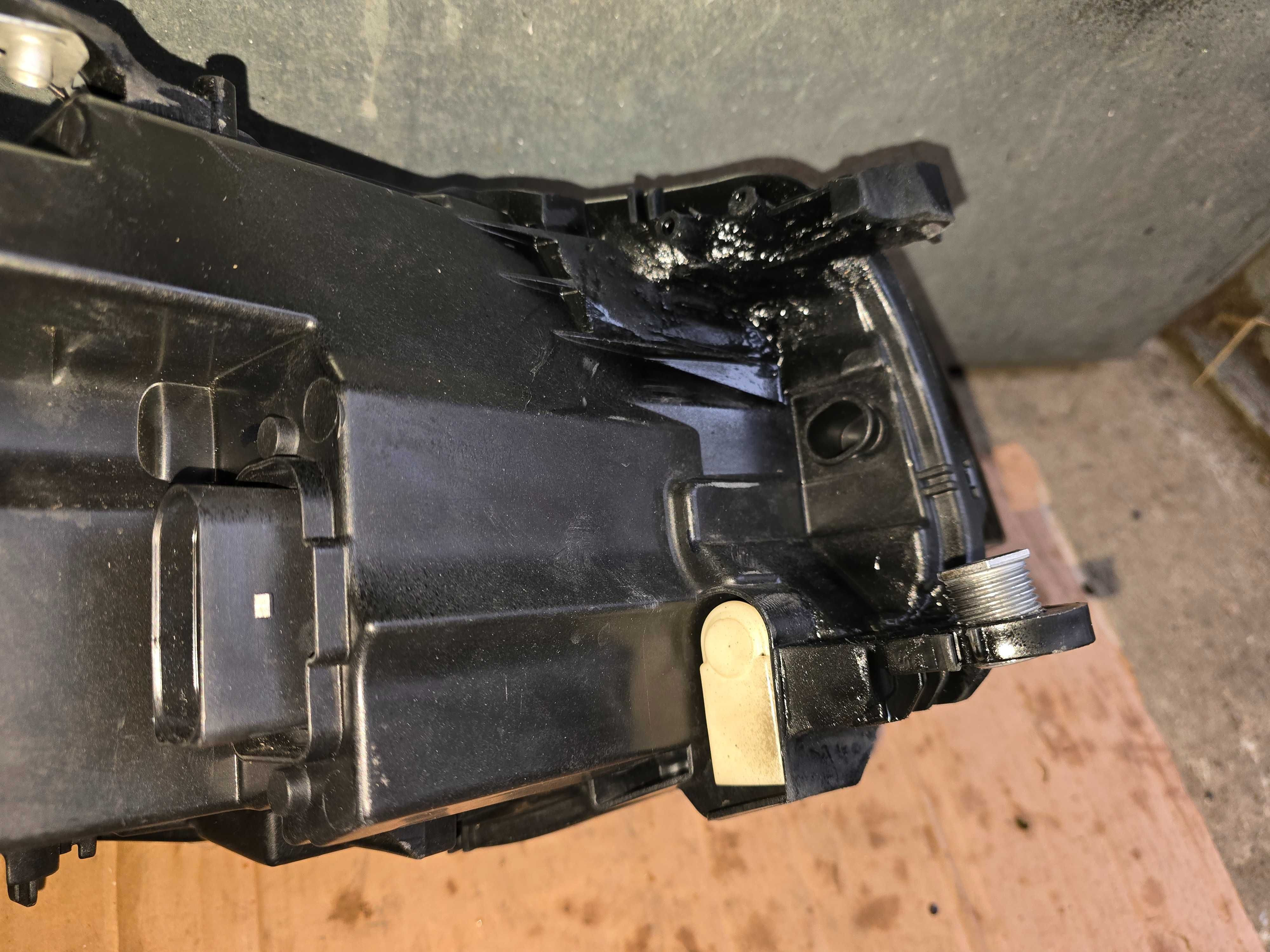 lampa przód VW T-Cross 2GM