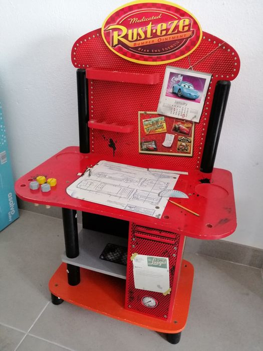 Vendo mesa de criança
