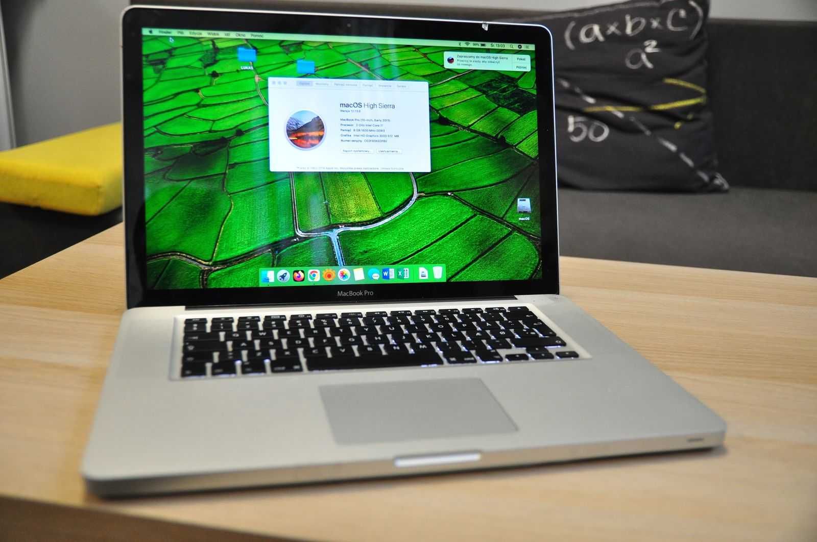 MacBook Pro 15 2011   Intel i7  8x up 2.9 GHz   8gb ram (16gb max)