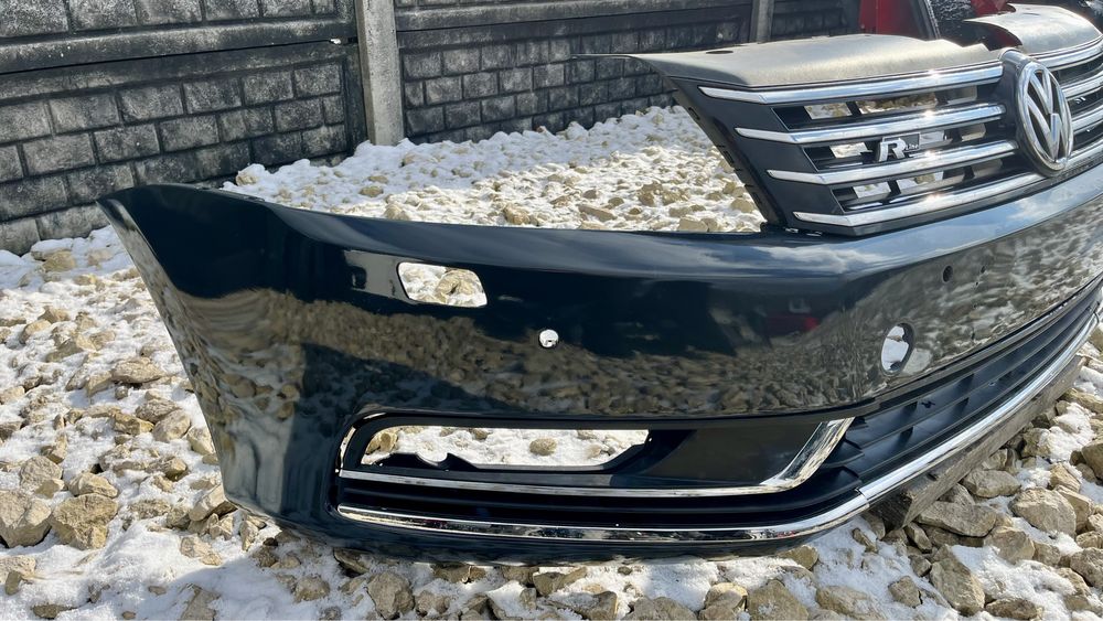 Zderzak przedni 4xPDC SPRYSKIWACZE LI7F VW Passat B7 3aa 11- oryginal
