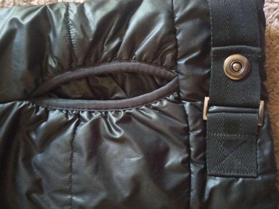 Жилетка Vancl, р-р 146-158 в идеальном состоянии