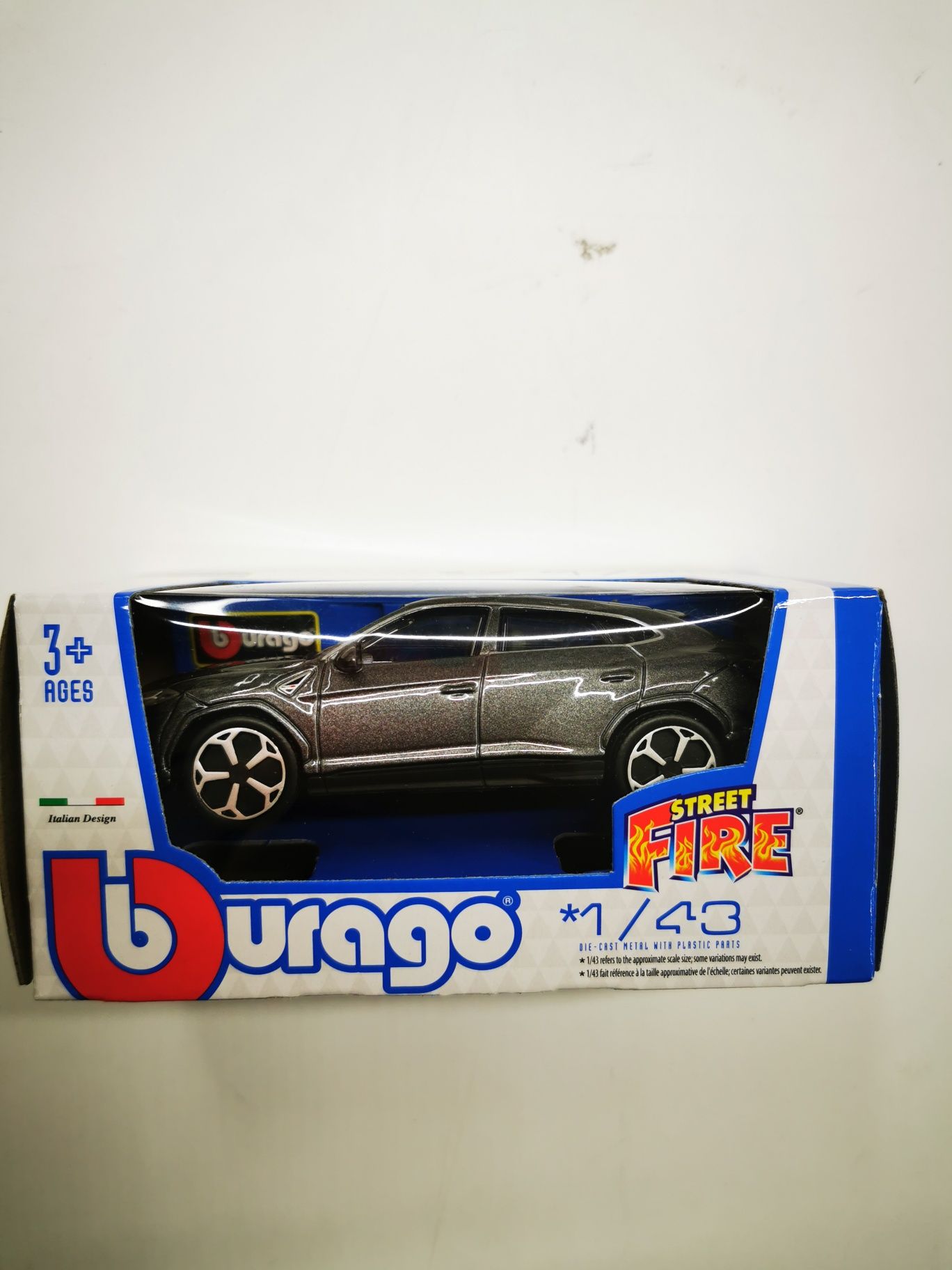 Lamborghini Urus Burago 1/43