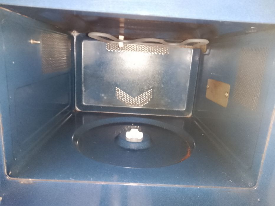 Мікрохвильова піч SAMSUNG